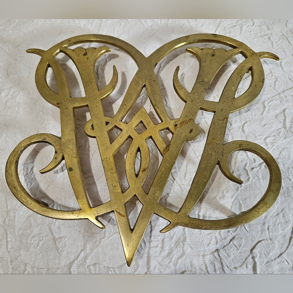 Vintage Brass Williamsburg Large Trivet